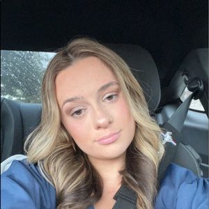 Meet your Posher, Tori